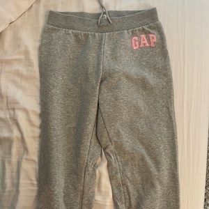 Gap kids grey sweatpants!